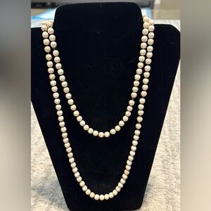 Elegant Cream Beaded Necklace